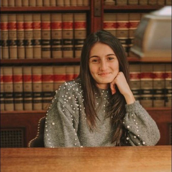 Meet your Posher, Rachel - Picture 1 of 1